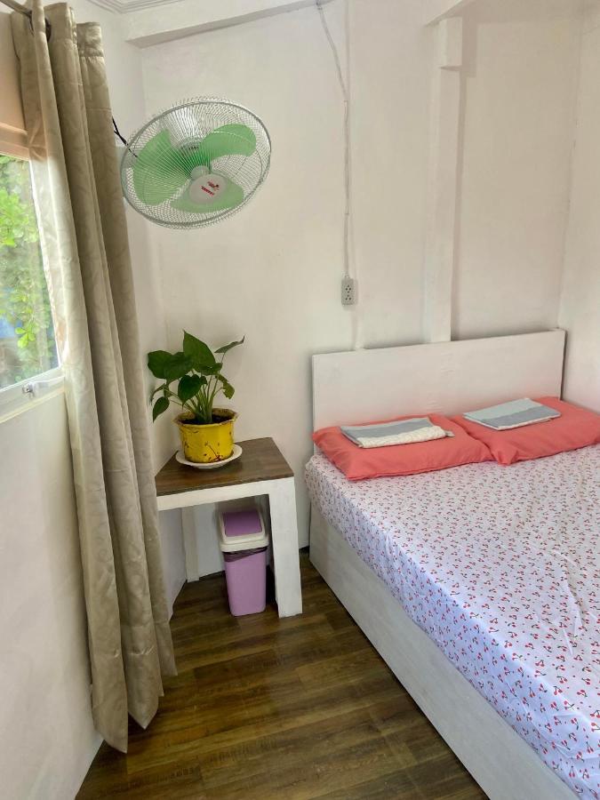 Babu Backpackers Inn Moalboal Luaran gambar