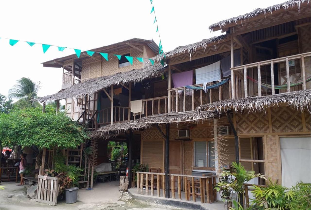 Babu Backpackers Inn Moalboal Luaran gambar