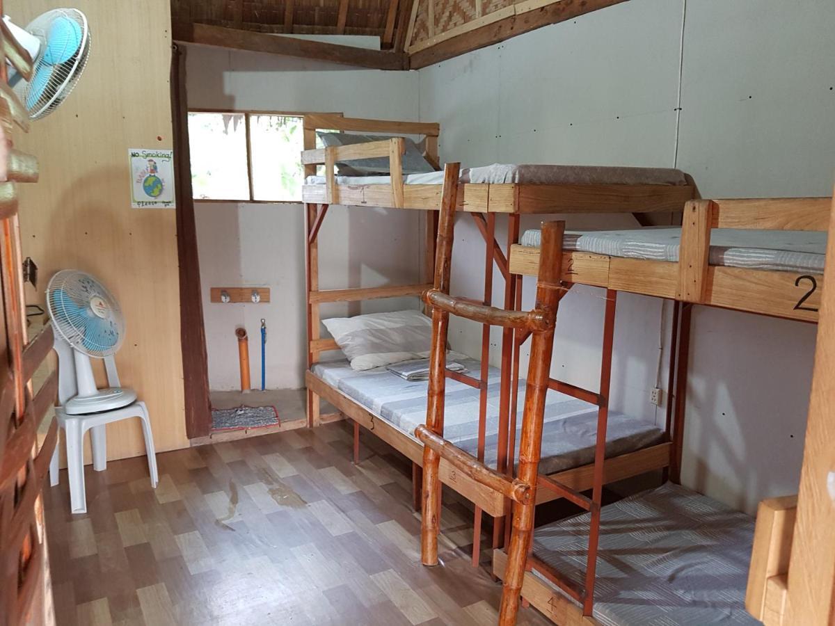 Babu Backpackers Inn Moalboal Luaran gambar