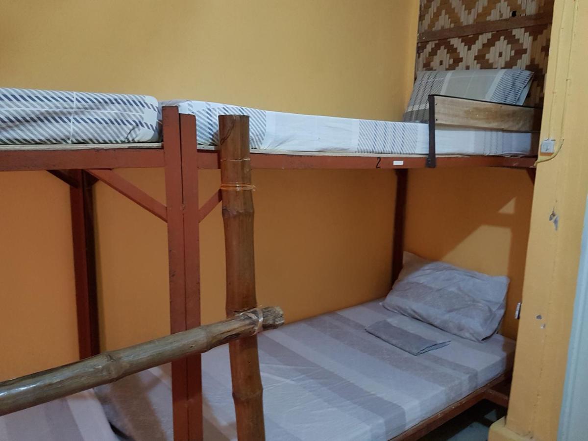 Babu Backpackers Inn Moalboal Luaran gambar